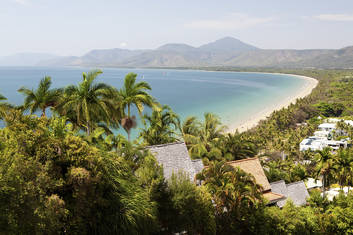 Port Douglas to Cairns Beaches One Way Transfers